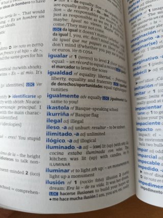 Oxford Pocket Dictionary For Spanish Students o...