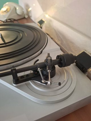 Giradischi Kenwood modello KD-1600 Automatic Argento
