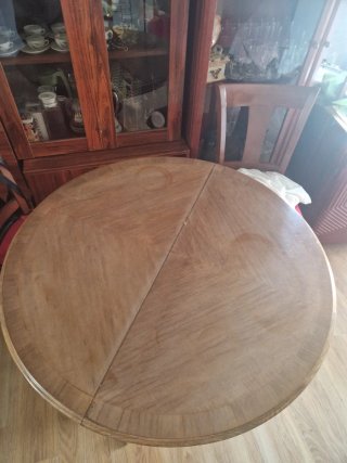 Mesa de comedor redonda extensible