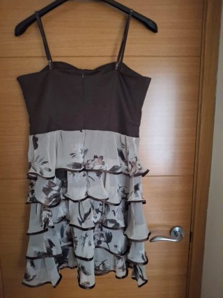 Vestido fiesta Rinascimento satén floral con forro