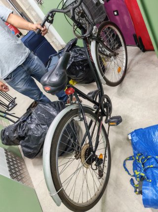Bicicleta de paseo Fairway negra