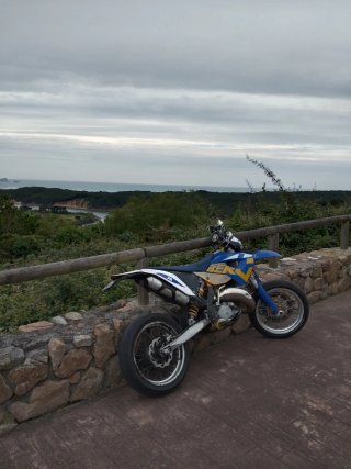 Husaberg 125 Azul/Amarillo