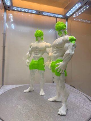 Hermanos Esmeralda Figuras Coleccionables