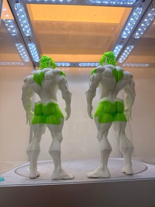 Hermanos Esmeralda Figuras Coleccionables