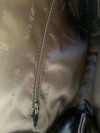 Bolso de piel negro