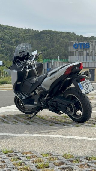 Yamaha TMAX 530 DX 2021