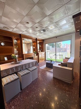Piso en venta en Ca n'Aurell en Terrassa