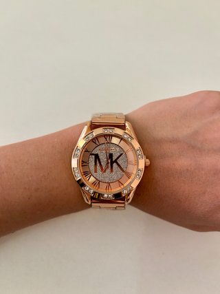 Reloj color Oro Rosa con Brillantes en la esfera