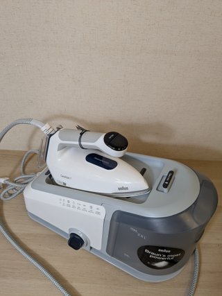 Centro de Planchado Braun CareStyle 7 IS7262GY