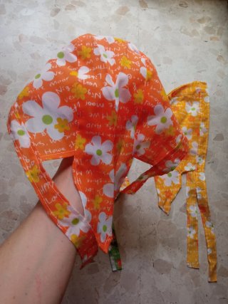 3 Sciarpe Infantili a Fiori