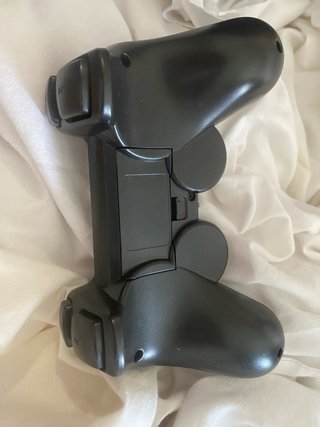 Mando de videojuegos negro