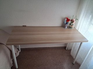 Escritorio Ikea Madera y Metal