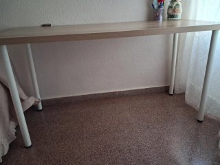 Escritorio Ikea Madera y Metal