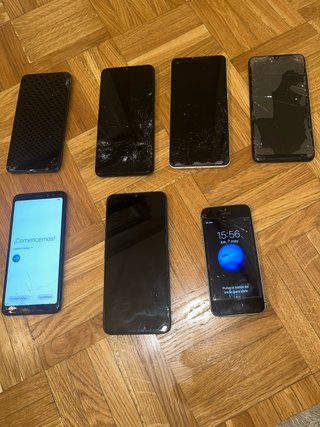 Lote de 7 Smartphone per riparazione o ricambi