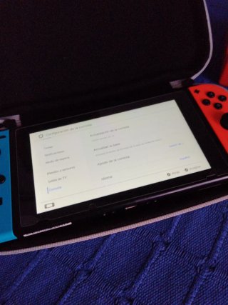 Nintendo Switch Azul/Rojo con Accesorios