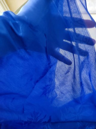Foulard scialle blu velato leggero