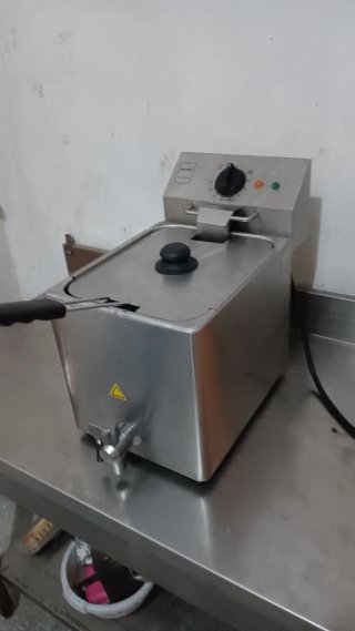 Freidora industrial 8L