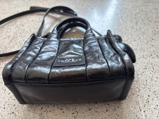 Marc Jacobs The Tote Bag Mini Crinkle Negro