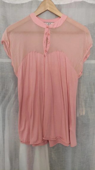 Lote 7 prendas.  4 Camisetas Tirantes + 3 Regalo