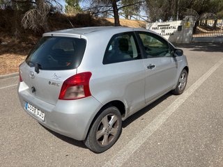 Toyota Yaris 2010