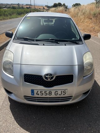 Toyota Yaris 2010