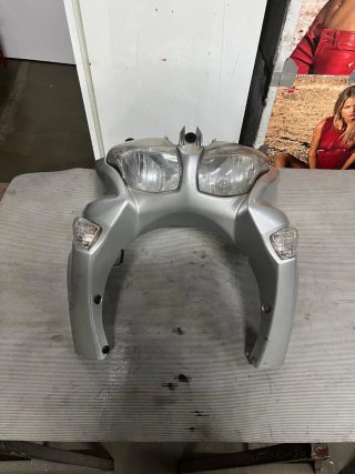 Frontal Suzuki Burgman 125 200