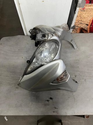 Frontal Suzuki Burgman 125 200