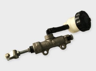 Bomba de freno trasera Peugeot Metropolis 400 2017