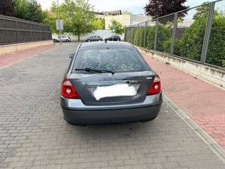 Ford Mondeo 2004 tel 666217952