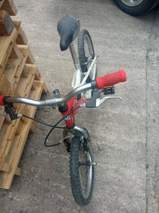 Bicicleta infantil Monty roja y blanca