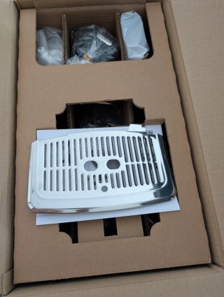 Cafetera Philips 5500 LatteGo Bronce