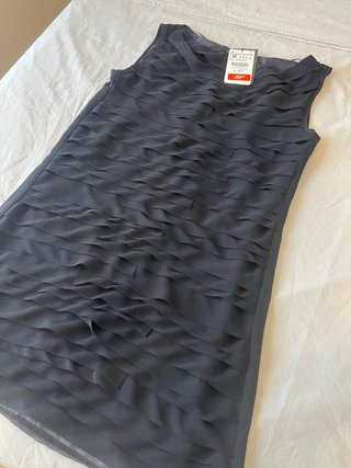 Vestido Zara volantes negro talla M