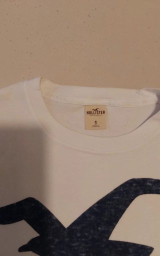 2 Camisetas Hollister Azul y Blanca