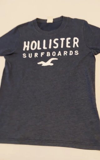 2 Camisetas Hollister Azul y Blanca
