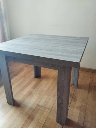 Mesa de comedor de madera  URGE VENDER!