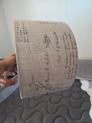 Lámpara de mesa diseño tela