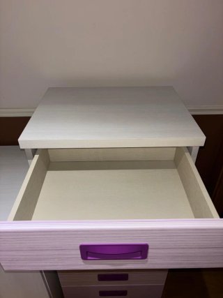 Conjunto escritorio juvenil lila y blanco