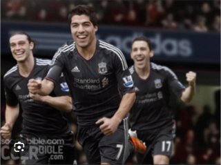 Camiseta Liverpool 2011/2012 Visitante Adidas