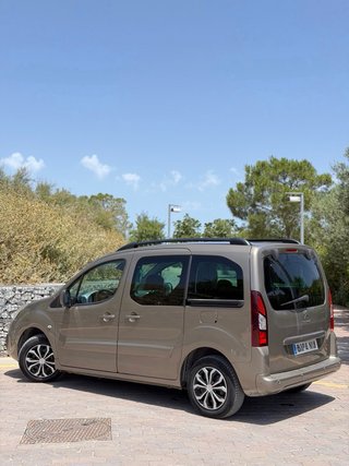 PEUGEOT PARTNER 2016 HDI 7 PLAZAS 🔵