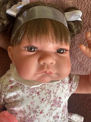 Muñeca Nica con coletas.