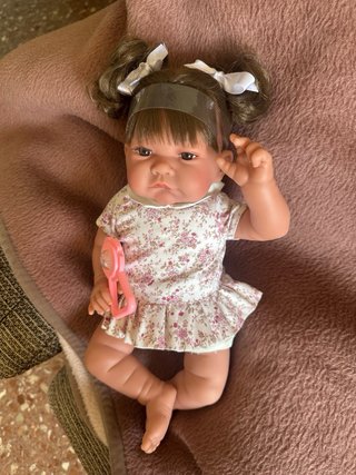 Muñeca Nica con coletas.