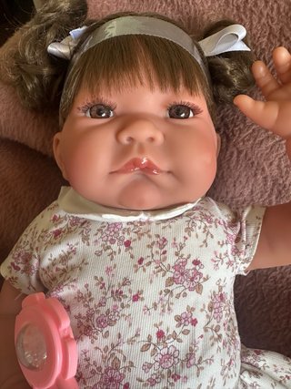 Muñeca Nica con coletas.