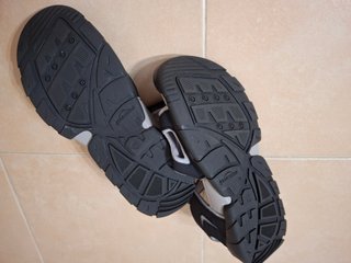 Sandalias hombre verano. Talla 40. SIN ESTRENAR.