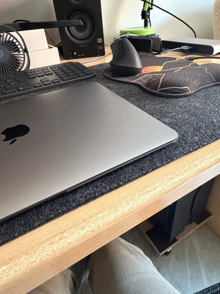 MacBook Air M1 16GB RAM 256GB SSD