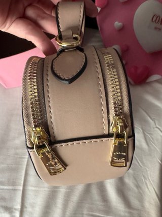 Bolso Corazón Coach Beige