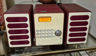 Cadena Sony Roja