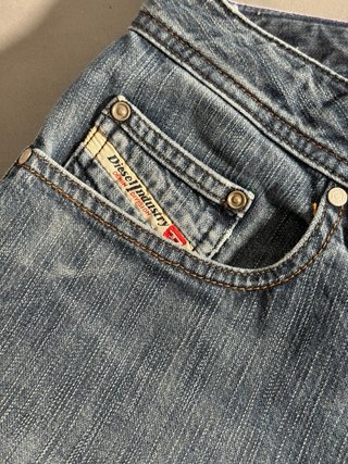 Pantalones Diesel