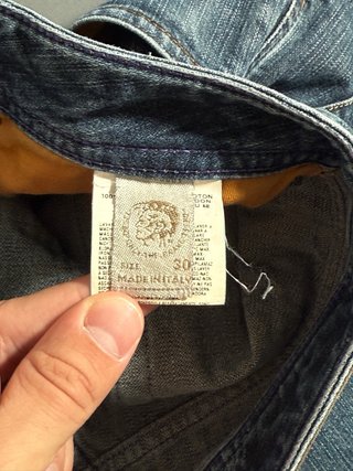 Pantalones Diesel