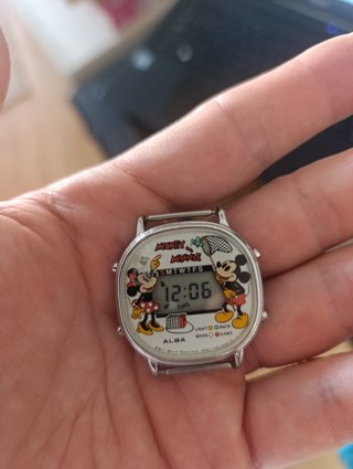 Reloj Seiko Alba Mickey Mouse con juego