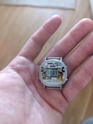 Reloj Seiko Alba Mickey Mouse con juego